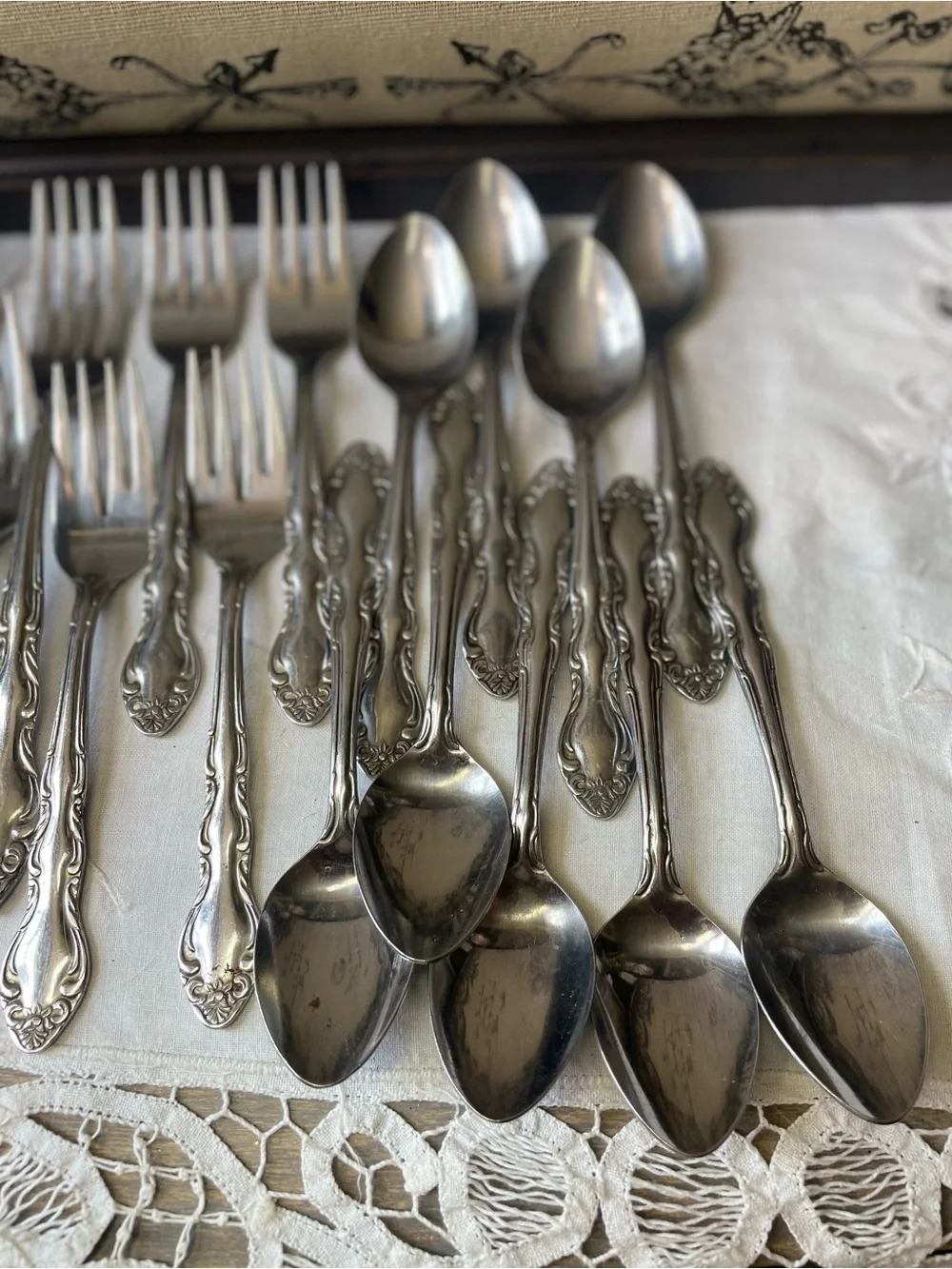 Stainless steel flatware Japan ornate vintage silverware set